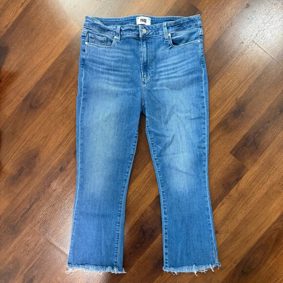 Paige Colette Crop Flare Jeans Raw Hem Casual Boho Minimalist Chic Denim Sz 32 - Picture 2 of 8